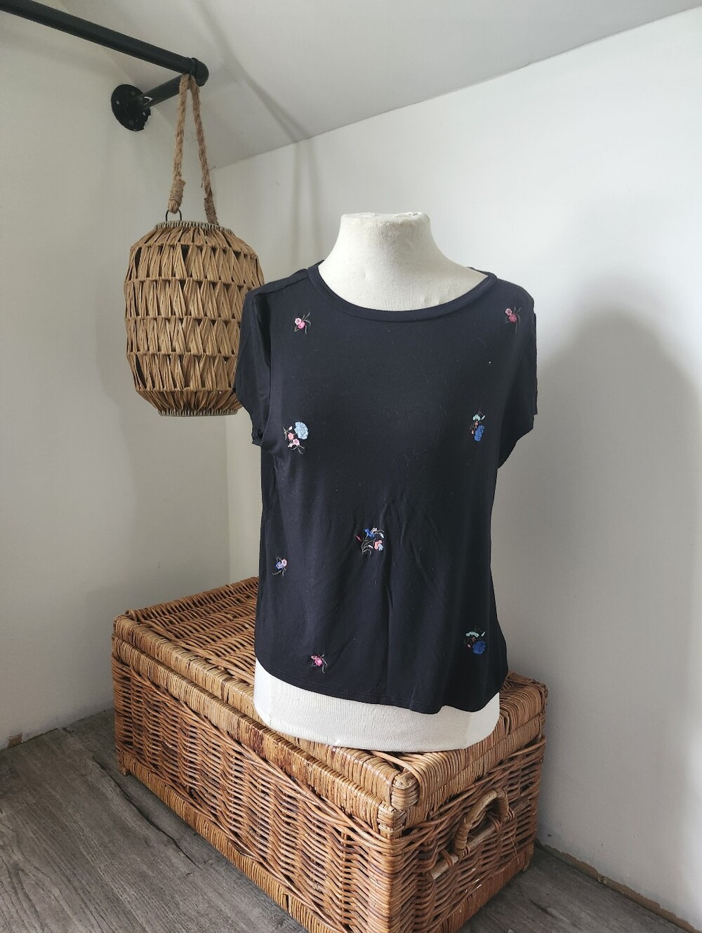 Classic Black Floral Embroidered Crewneck Tee